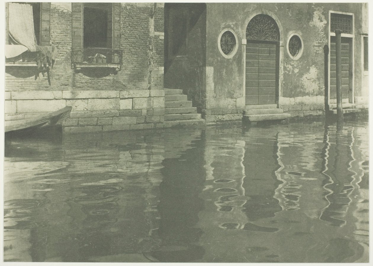 Reflexões—Veneza de Alfred Stieglitz