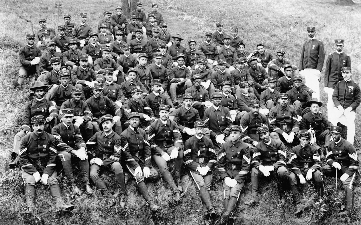 Companhia D, 8º Regimento Voluntário de Illinois, c.1899 de American Photographer