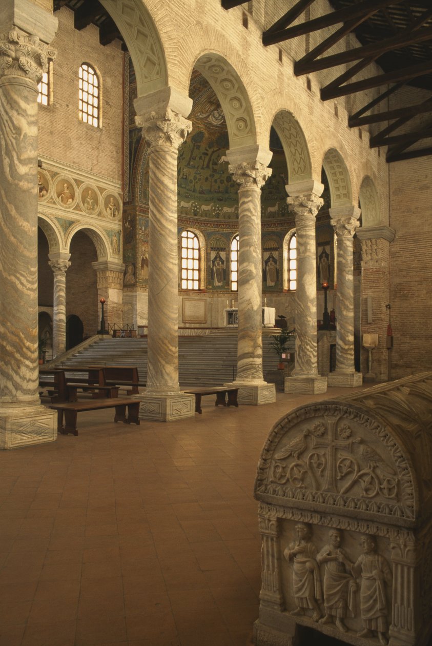 Interior da igreja de Byzantine School