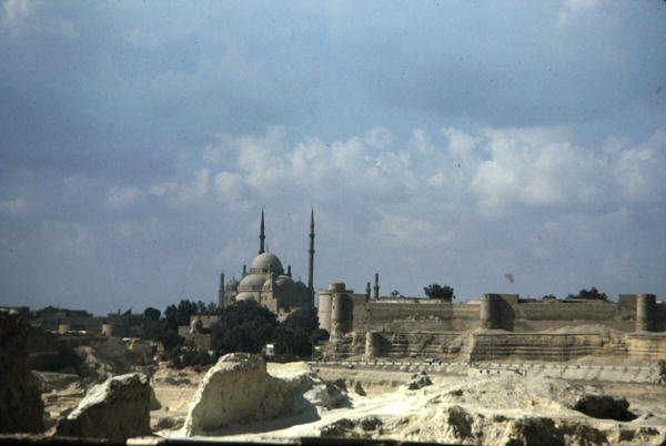 Mesquita Aswan de Egyptian School