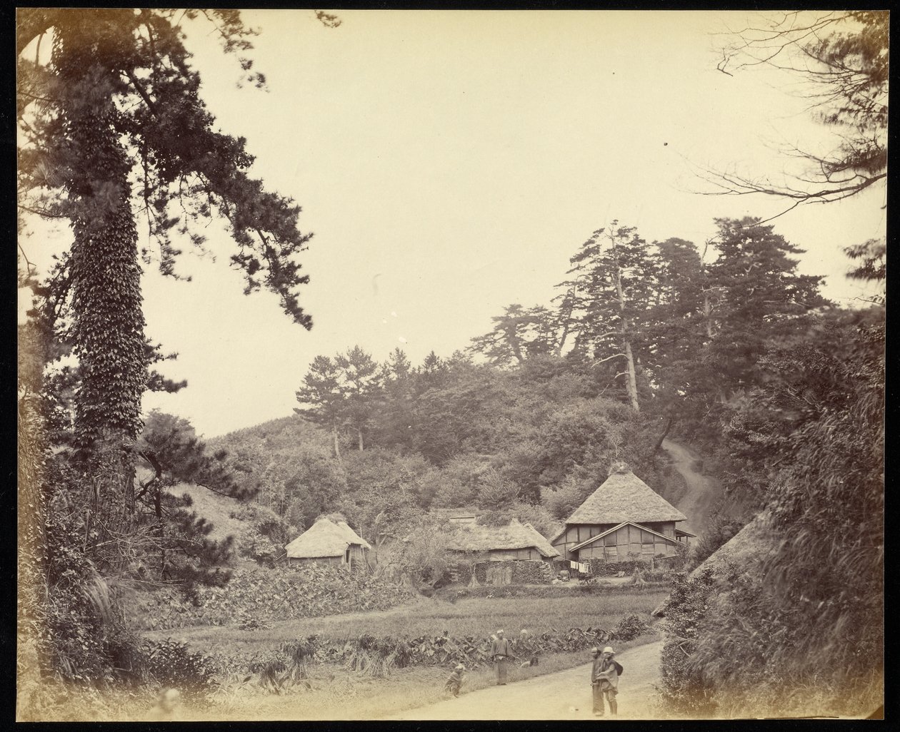 Vista da estrada Tokaido de Felice Beato