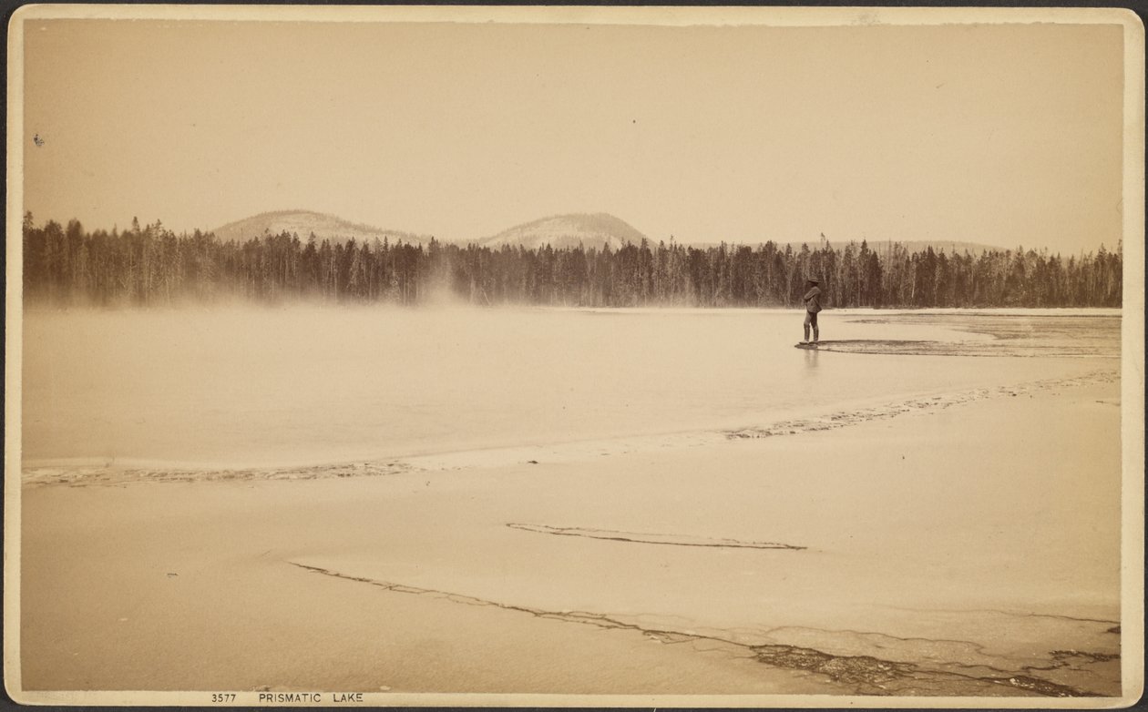 Lago Prismático de Frank Jay Haynes