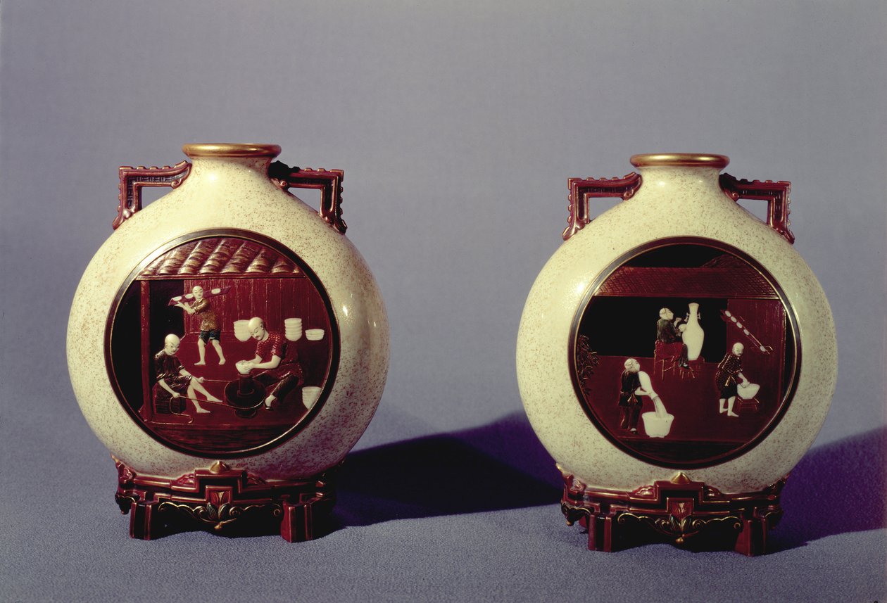 Par de vasos de Worcester de James Hadley