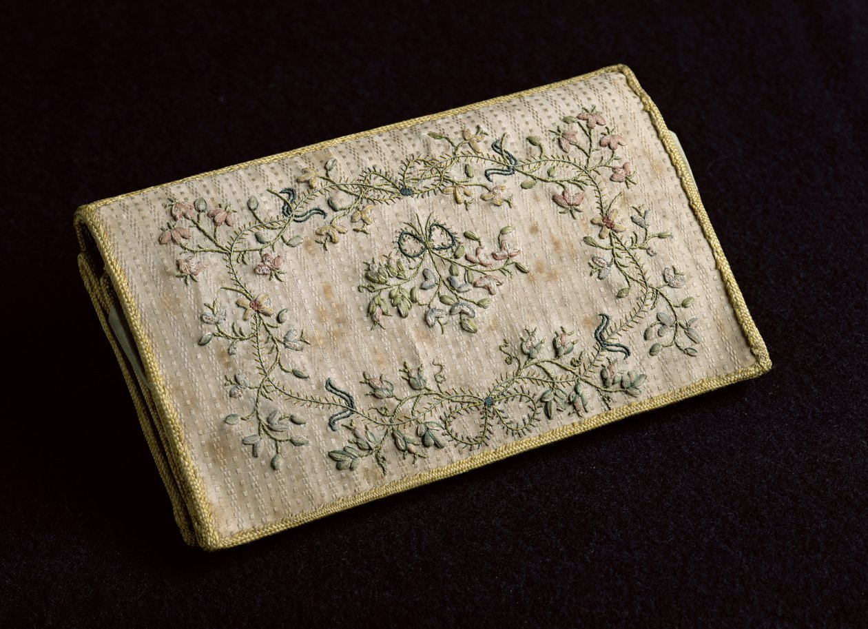 Bolsa (seda bordada) de Julie Bernard