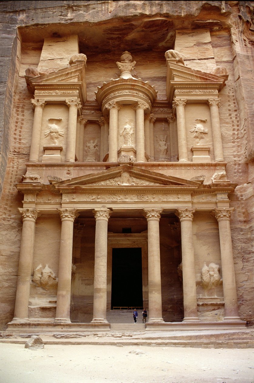 Fachada do Khazneh Firaoun de Nabatean