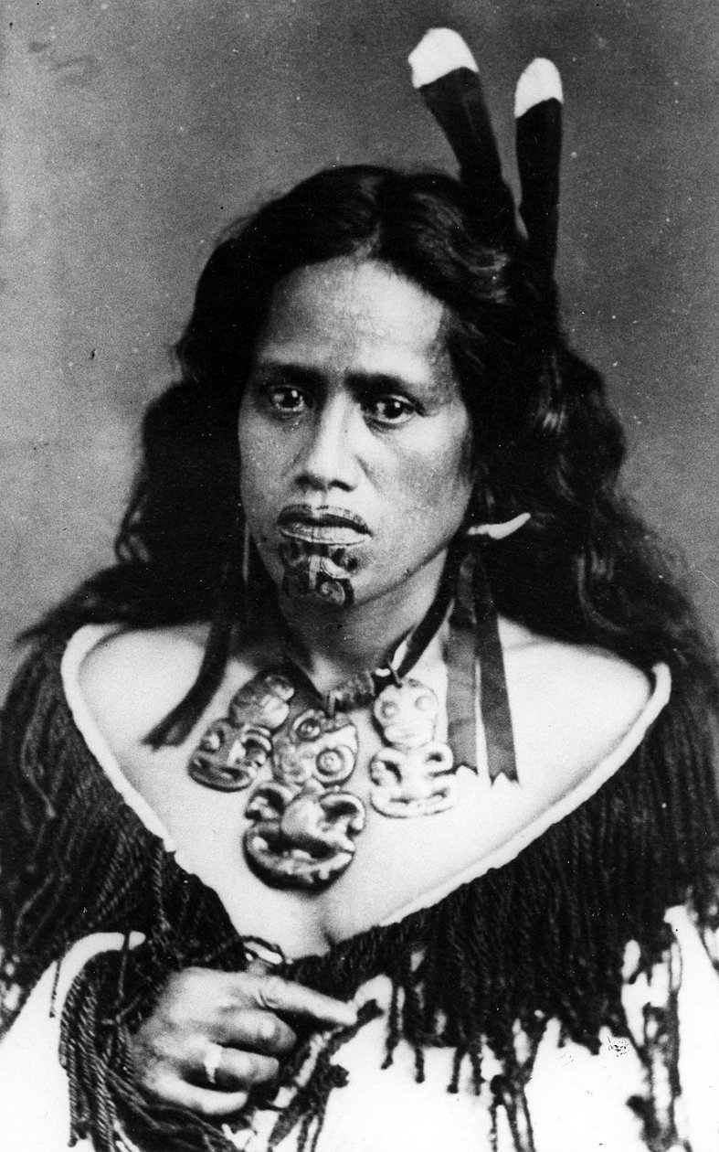 Retrato de uma mulher maori, antes de 1880 de New Zealand Photographer