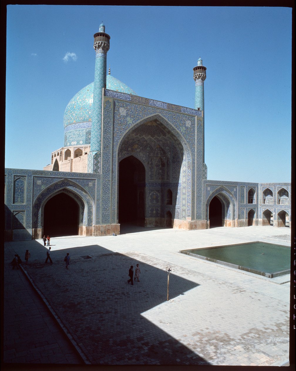 Vista do Mosquee Real de Persian School