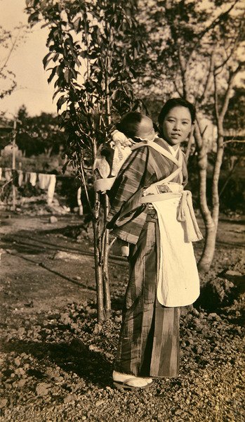 mãe e bebê japoneses de Photographer Japanese