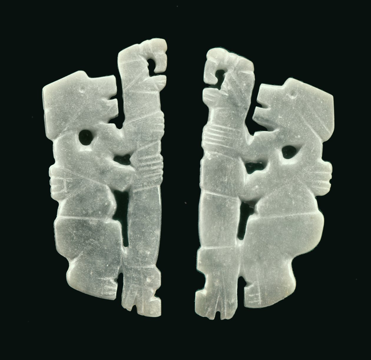 Par de figuras de funcionários, de Guacimo, área de Linea Vieja (jade azul-verde translúcido) de Pre Columbian Pre Columbian