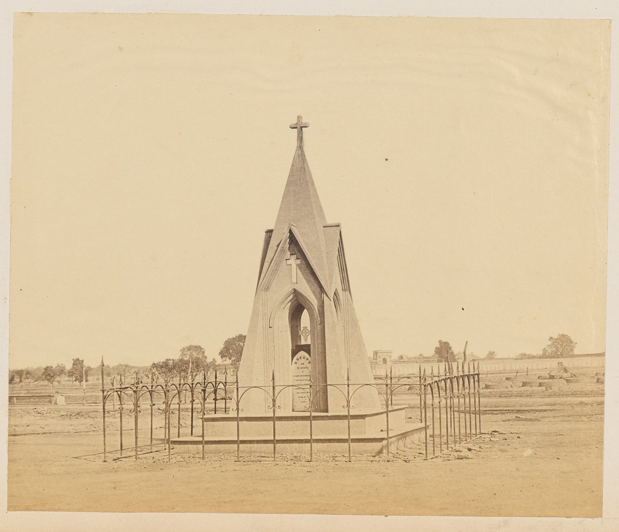 [Monumento Cristão]. de Robert C. Tytler
