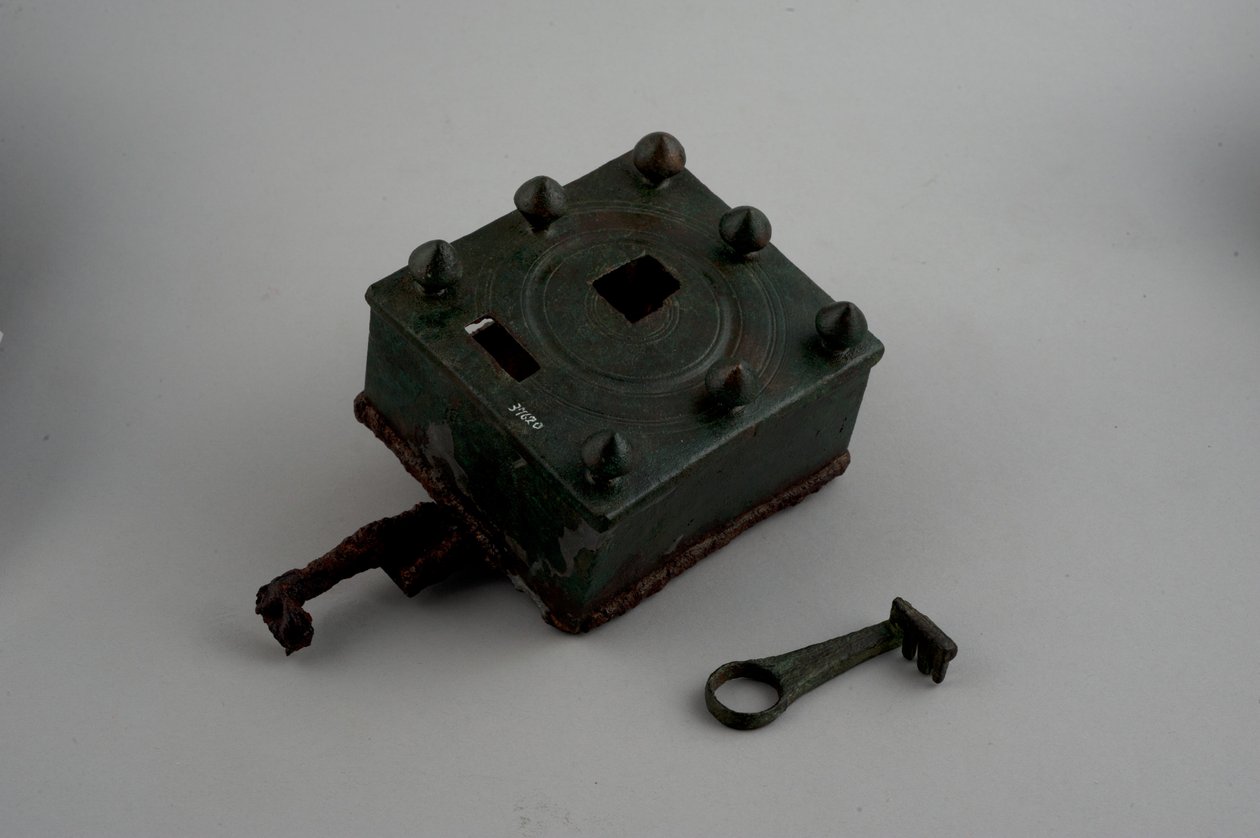 Fechadura e chave (bronze) de Roman