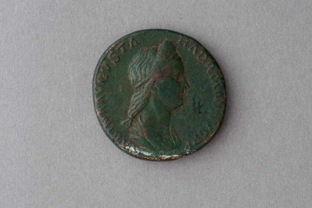 Sestertius of Vibia Sabina (bronze) de Roman