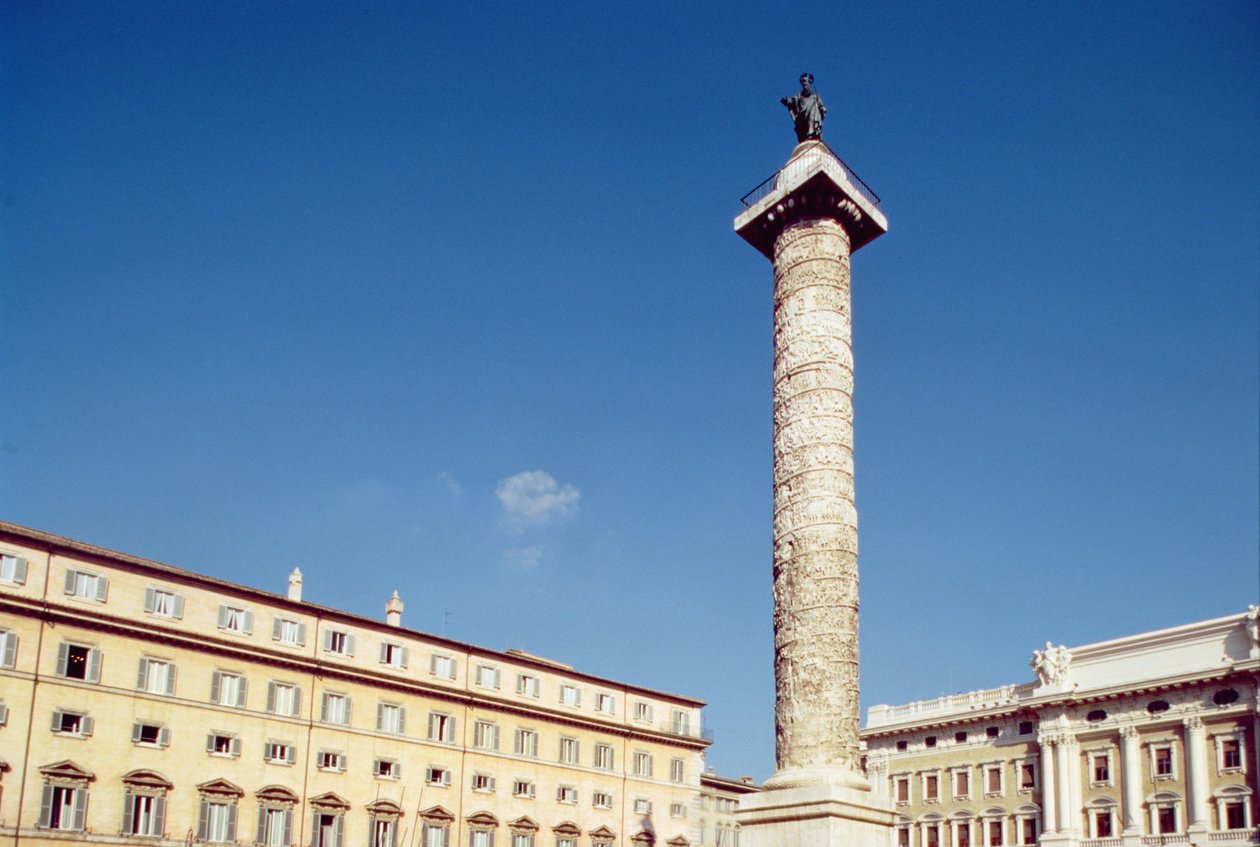 A coluna de Marco Aurélio, romano de Roman