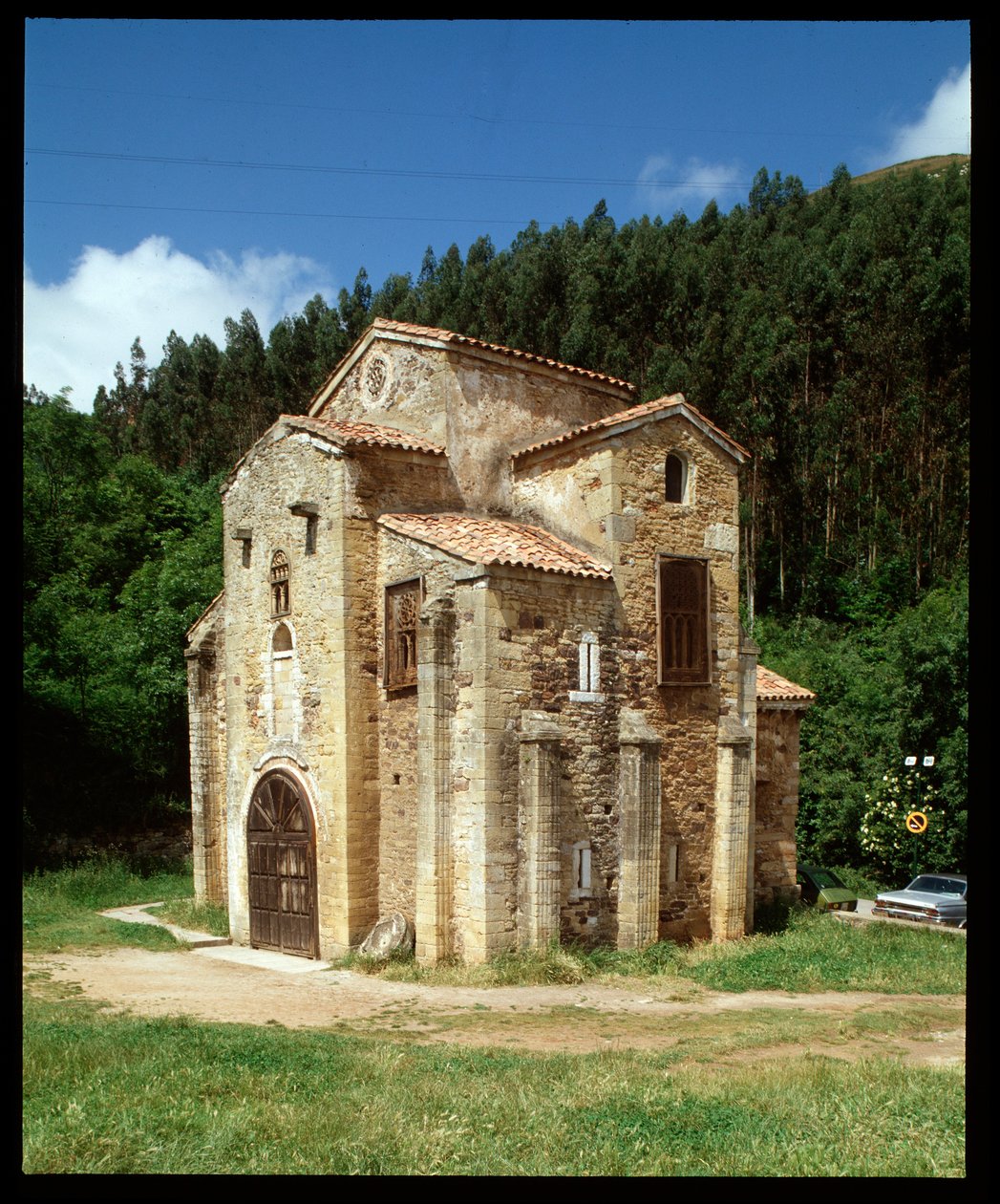 Vista da igreja (848) de Spanish School