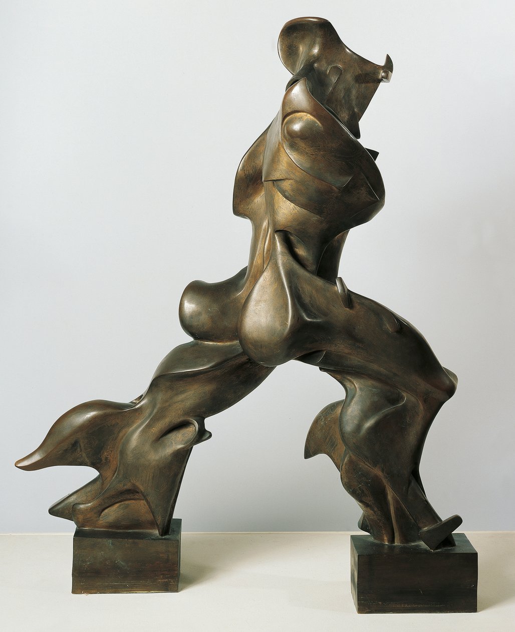 Formas Únicas de Continuidade no Espaço de Umberto Boccioni