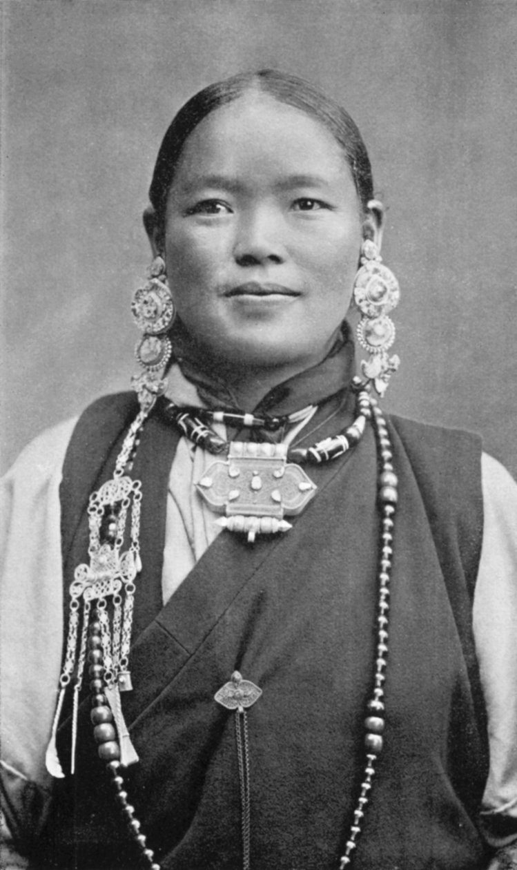 Uma mulher da Butão, c1910 de Unbekannt
