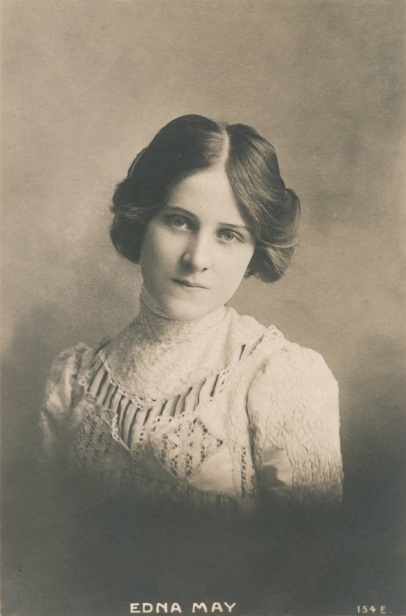 Edna May, 1878-1948, c1930. de Unbekannt