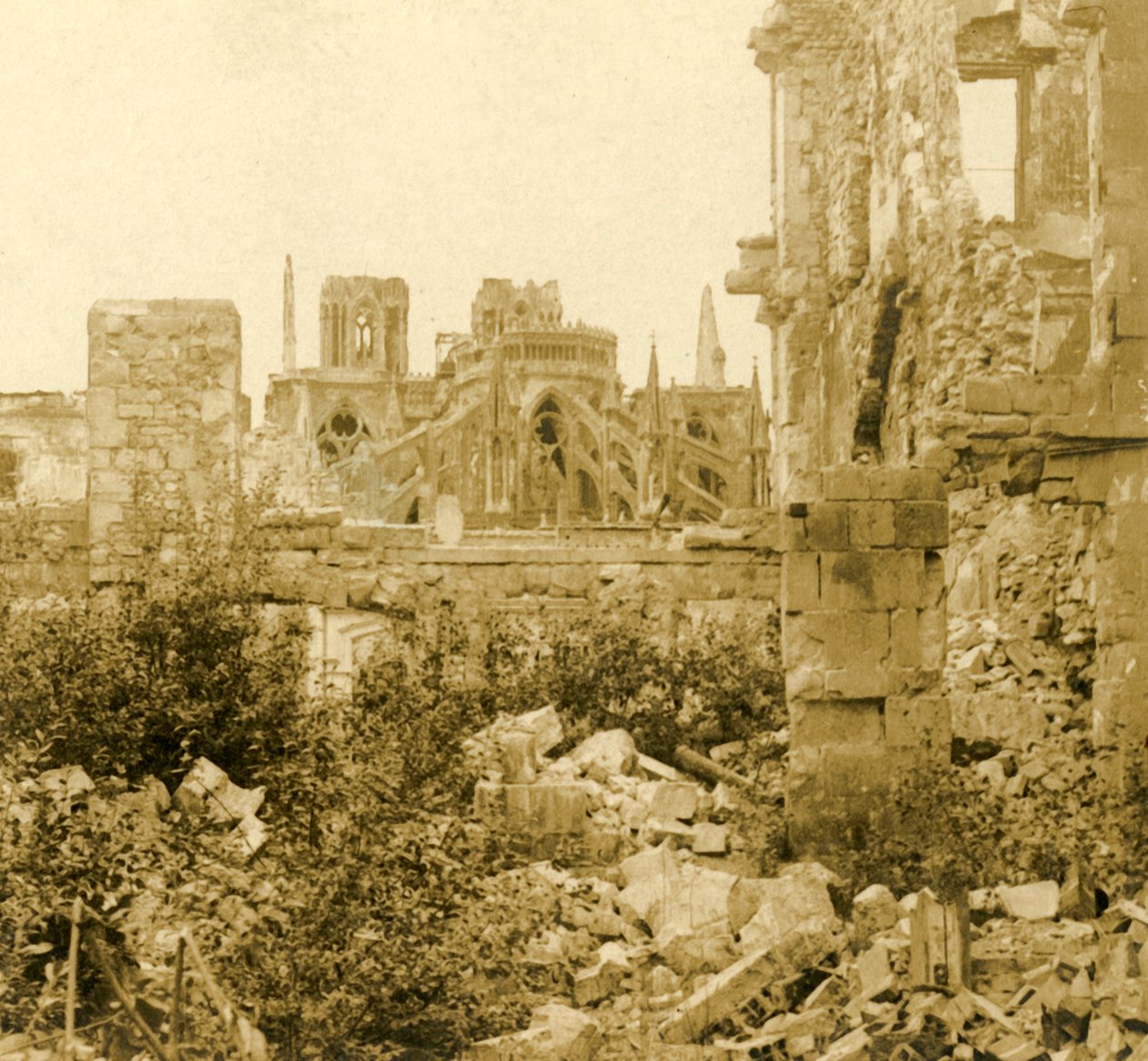 Catedral de Reims, Reims, norte da França, c1914-c1918 de Unbekannt