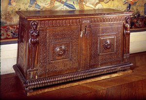 Aparador de nogueira, Lyonnais School (wood)