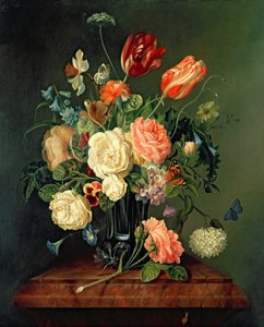 Ainda vida com flores misturadas