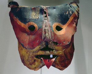Máscara de uma dançarina Pascola (madeira pintada)