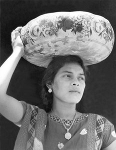 Mulher em Tehuantepec, México, 1929