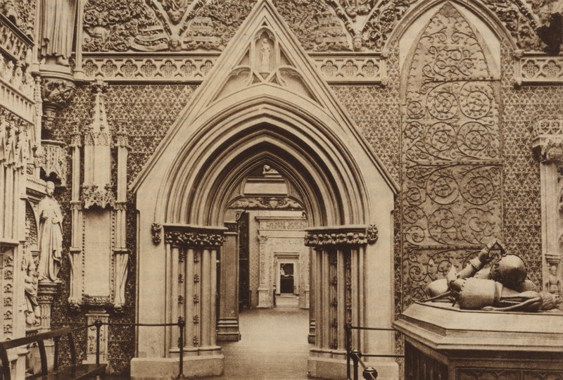 O Tribunal Medieval de English Photographer