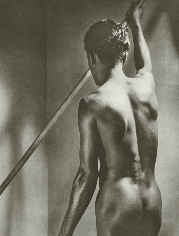 Torso da Raman (foto a p/b) de Lionel Wendt